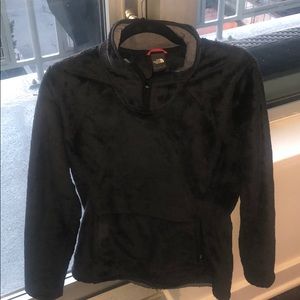 The North Face 3/4 zip pullover